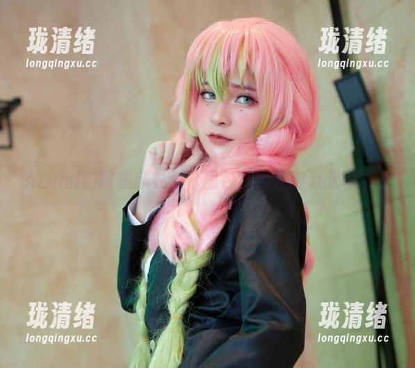 Azami的阿黑颜衣服，图包真的值得为此等吗？