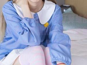 BoBoSocks袜啵啵 – 不打算练的我也想试试呀！稚予的体操服旧照和最新生图，她的挑战总是有意思！