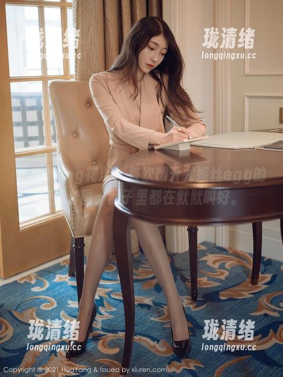 HuaYang花漾 - 每次翻开尤妮丝egg的短裤套图，肚子里都在默默叫好。