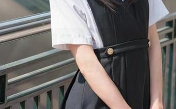 白喵女友在线飘荡，Kitaro_绮太郎的密室心事泄露了？