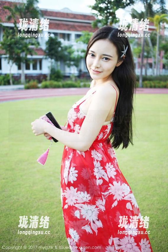 MyGirl美媛馆 - 海边的Abby王乔恩，精选作品中的一缕海风撩拨心弦。