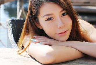 MyGirl美媛馆 – 唐琪儿Beauty职业装作品：一边工作一边“杀”气，又优雅又不得了