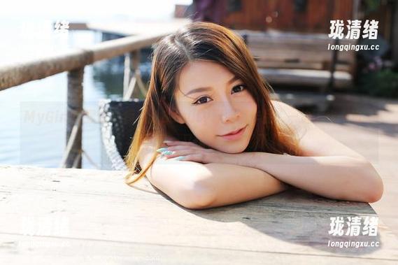 MyGirl美媛馆 - 唐琪儿Beauty职业装作品：一边工作一边“杀”气，又优雅又不得了