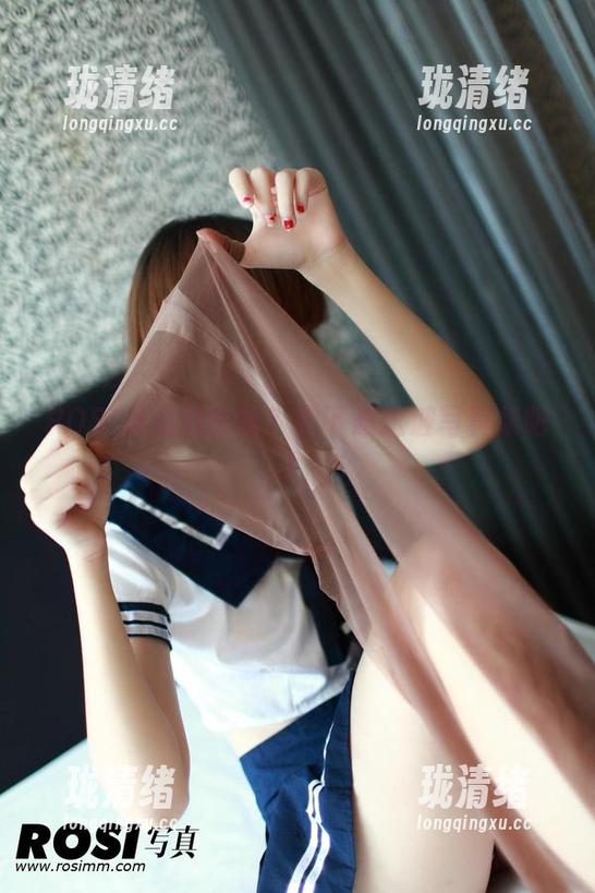 ROSI海边搞事情？快下载这波写真集吧！
