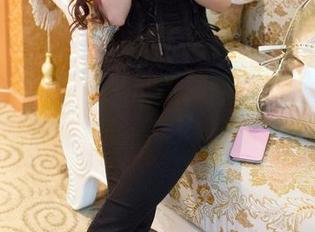 TuiGirl – 夏婉婉的最新图册——当女孩遇上好天气，放下伞的时刻！