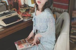 Uhye(이유혜)的美足呼喊着：看我的高清照片，感叹无数男士的愚蠢与无奈！