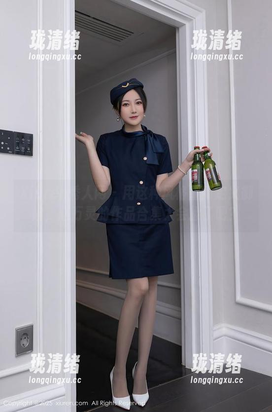 Xiuren秀人网-赵万灵 Xiuren秀人网 - 用这种风格重新定义御姐,赵万灵的作品合集太会撩了吧?