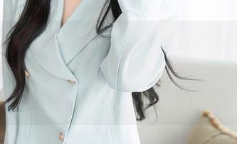 Xiuren秀人网 – 陈舒羽的白衬衫黑丝高清图册，你会发现，清纯与性感的微妙平衡。
