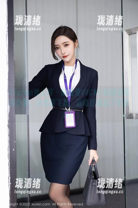 Xiuren秀人网 - 陈雅漫VICKY的健身原图分享，自恋到飞起，运动好像成了背景乐！