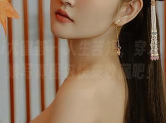 YouMi尤蜜荟 – 人生苦短，穿JK！十三姨写真图包快来收藏吧！