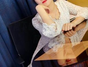 pans – 白裙下的梦梦：高清细节让你眼前一亮