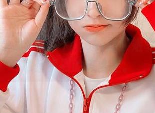 这次的少女合集，roroki骷髅姬专挑你最意想不到的风格走。