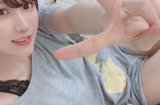 分享けん研(けんけん)的绝妙图库：PINK与BLUE，让你‘耳目一新’