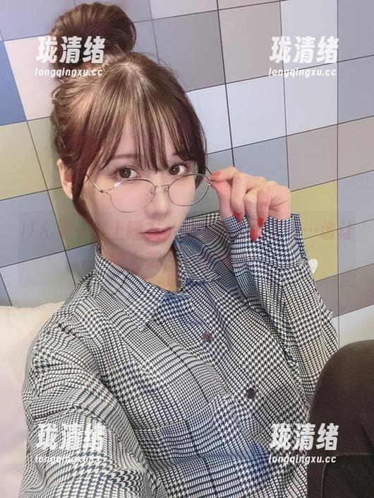 けん研一穿上睡衣，美图就枯竭了……谁让她太美，一图难求！