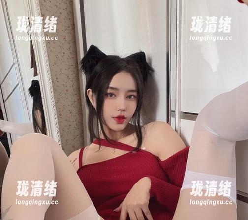 今汐的网袜cos这气场，我有点怕以为自己的审美掉线了…