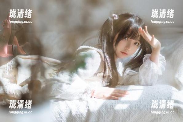 当网盘遇上体操服：六味帝皇酱的写真变身数字收藏