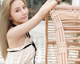 嗲囡囡 – 护士合集：在“K8傲娇萌萌Vivian”的眼里，病痛和甜蜜绝配