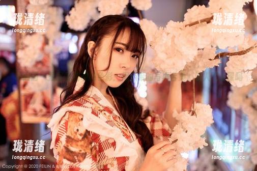 嗲囡囡 - 教室里跳动的色彩：周于希的写真合集，让人想上课吗？