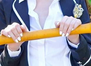 嗲囡囡 – 一言不合就私拍！栗子Riz这组泳装照听说拍完就想去海边了！