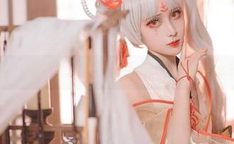 高清分享，奶狮不咬人的空姐变身：坐飞机也有这么多姿势？