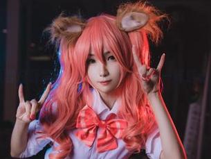 妖君白研呈现：泳池系列，心中一阵涟漪。