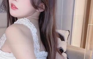 小小奶瓶儿的美图，不过是让吊带更有奶味儿！