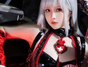 嗨，今天屿鱼yukako的美图更新了，温柔得让人想停下来看一会儿。