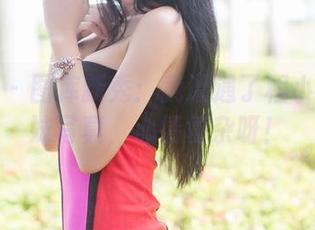 推女神 – 图库新秀：我遭遇了程小烦的学妹写真，心情复杂呀！