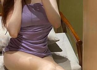 微密圈 – 提袜少女灰丝壁纸，谁还不想多看几眼？！