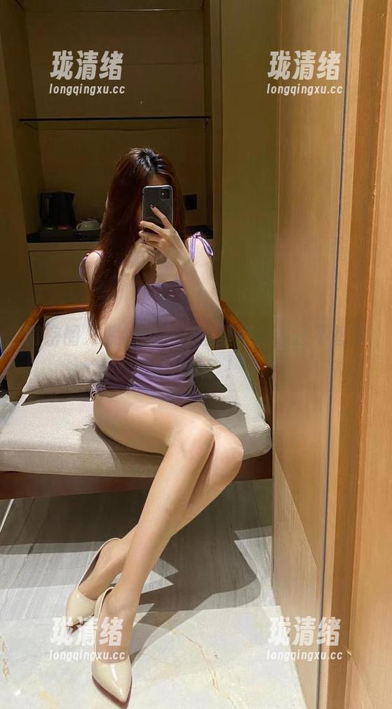 微密圈 - 提袜少女灰丝壁纸，谁还不想多看几眼？！