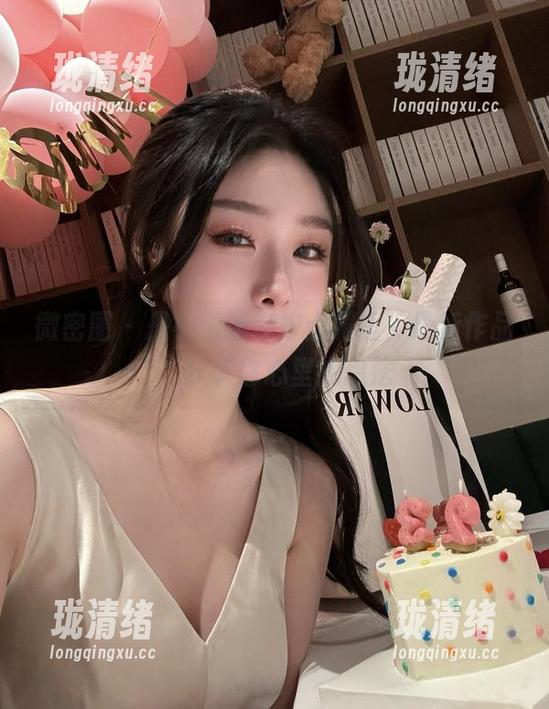 微密圈 - 是小逗逗在护士服里，最新作品，分享你心里的想法