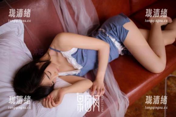 果团网 - 冲吧，夏日！王语纯的全套作品等你下载，这画面太太太……那个了！