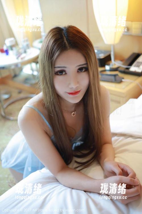 模范学院 - 夏天？陈小诺Niki的美图让我想要重回那个“我还年轻”的时代！