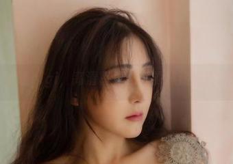 追随樱晚gigi，高清写真把猎的味道调得微妙。