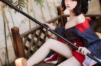 在海边COS澄闪泳装，焖焖碳带你打破常规合集！
