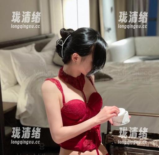 牛奶里的果汁 微密圈 - 套图《镂空》:牛奶里的果汁“流浪之旅”,赋予作品不一样的味道!