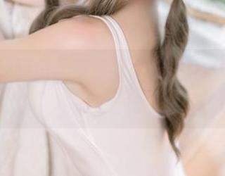 照片里的猫田圣奈奈，谁说恶魔不能有些可爱呢？
