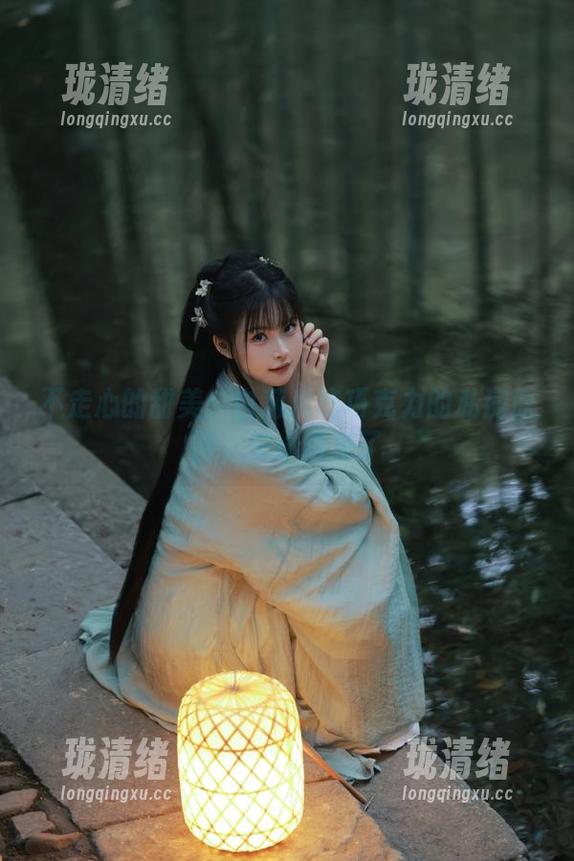 不走心的甜美：白莉爱吃巧克力的私房原图，关小雨来了