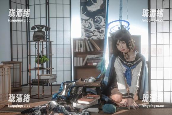 体操服cos！而且还是矢量鱼的，这图册里她的每一个姿态都仿佛在挑逗我的好奇心。