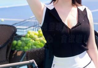 秀人网 – 最新的清纯呈现：UU酱原图又要引发‘少女心’食欲啦！
