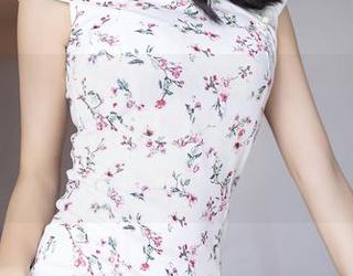 秀人网 – 让人想偷瞄的洗澡时光——严利娅Yuliya的浴缸图库写真，别说我没提醒你。