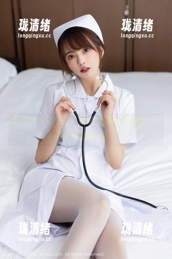 秀人网 - 周慕汐：图库里的长腿群像，一种独特的资源。