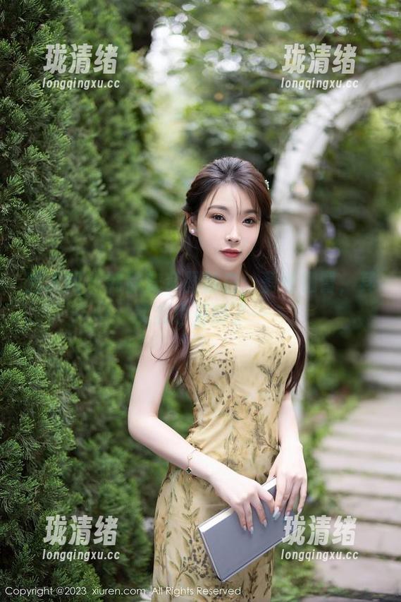 秀人网 - 韩静安套图独白：蕾丝翘臀，其实我也是醉了…