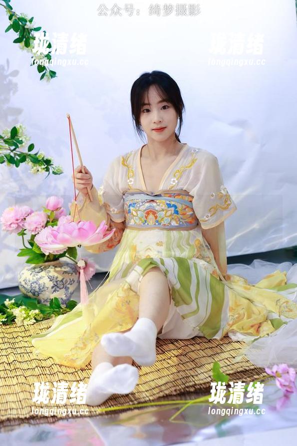 绮梦摄影 - 月月在圣诞季的乱七八糟精选作品，让人一边看一边叹气。