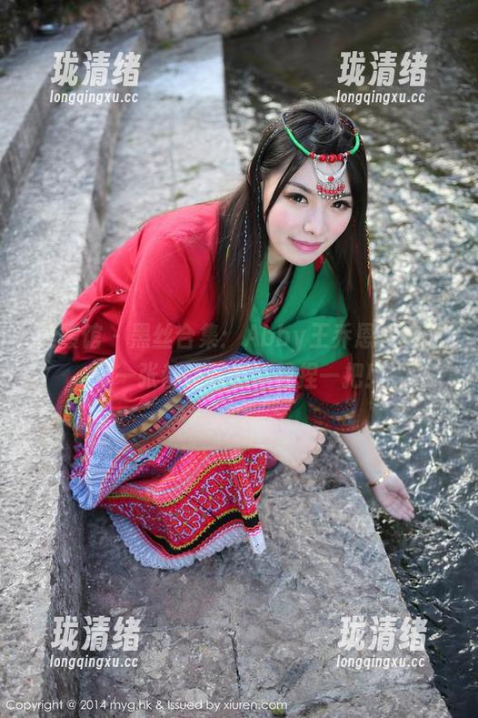 美媛馆 - 黑丝合集：Abby王乔恩，她的每一张都让我想轻轻捏一把！