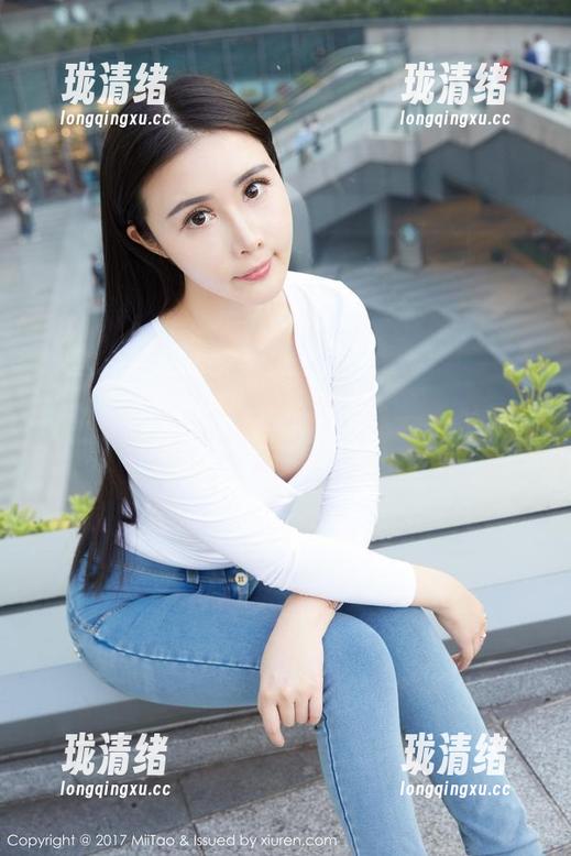 蜜桃社-伊琳 蜜桃社 - 当伊琳遇上高跟鞋:图库资源引发的小骚动!