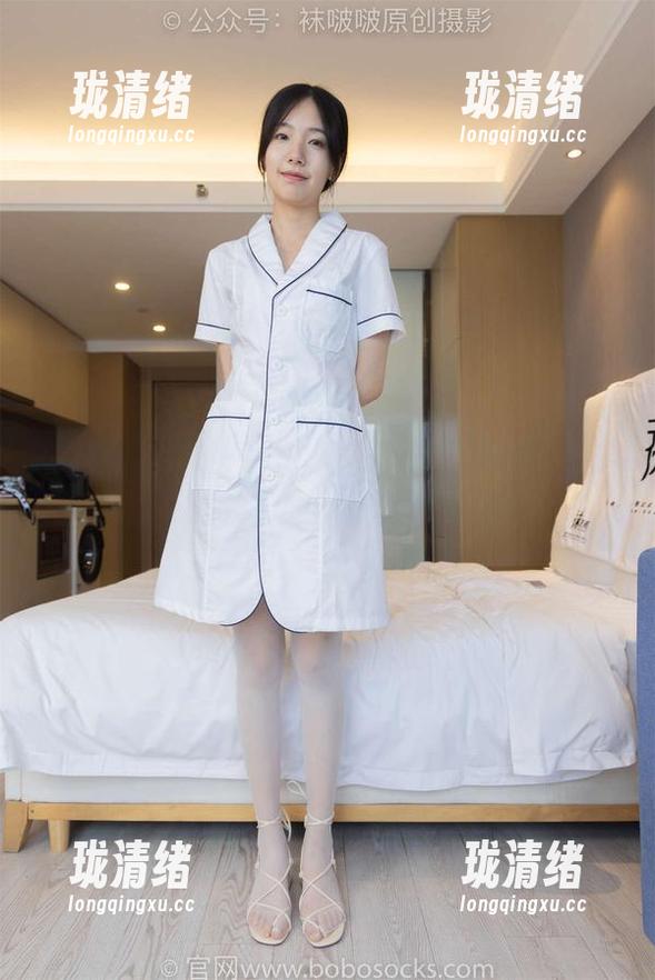 袜啵啵 - 小安更新！这鸳鸯色的船袜是要上天吗？美图和坑人都兼备。