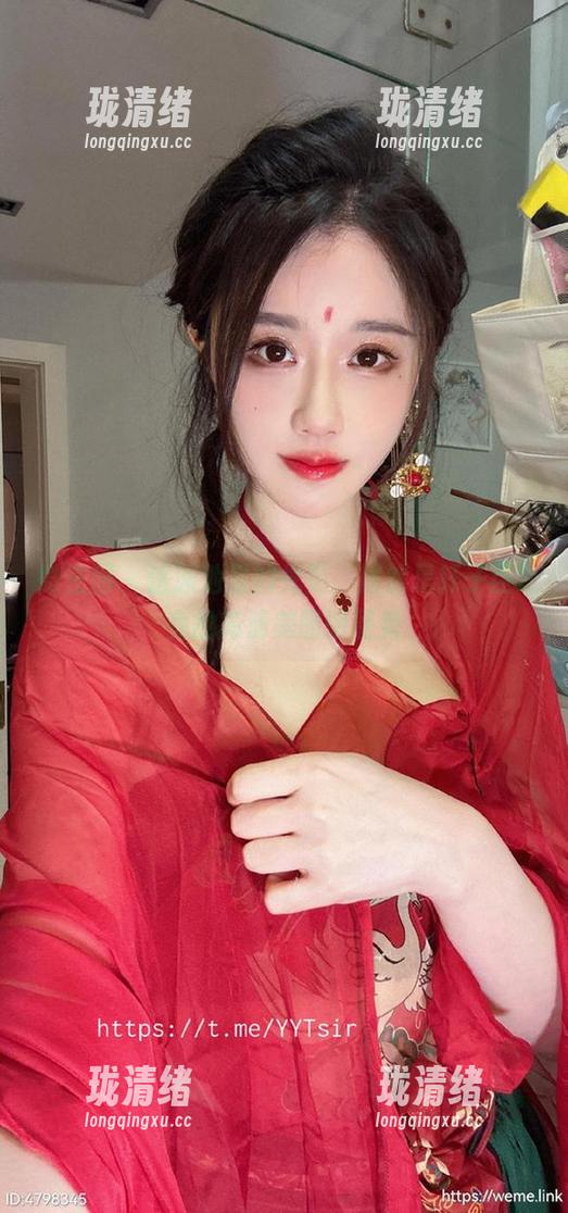 轩子巨2兔 微密圈 - 这泳池里的光影,居然是轩子巨2兔的高清美图明星秀