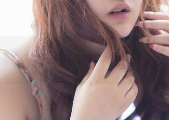 轰趴猫 – 陈雅漫和她的双人资源，难道这也是一种“合拍”？