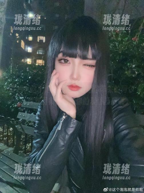 在线，这个泡泡就是逊啦给你带来的阿尔托莉雅图集，期待你的表情反应哦